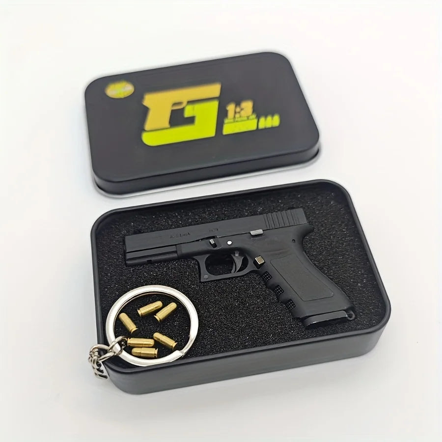 Command™ G17 Black Keychain