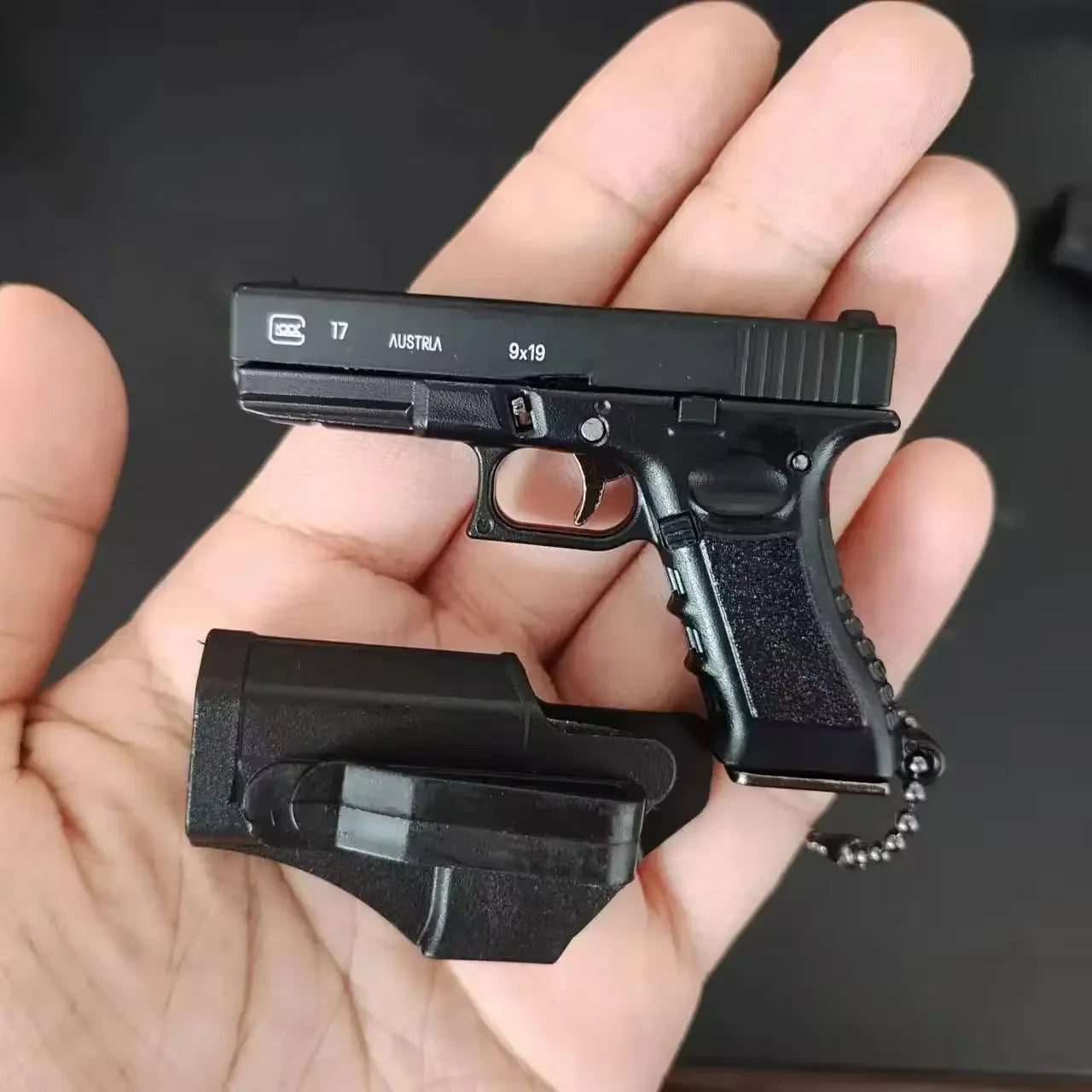 Command™ G17 Miniature Pistol Model With Holster Keychain