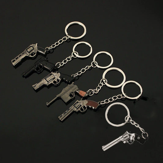 Command™ Ttig34 Gun Model Keychains