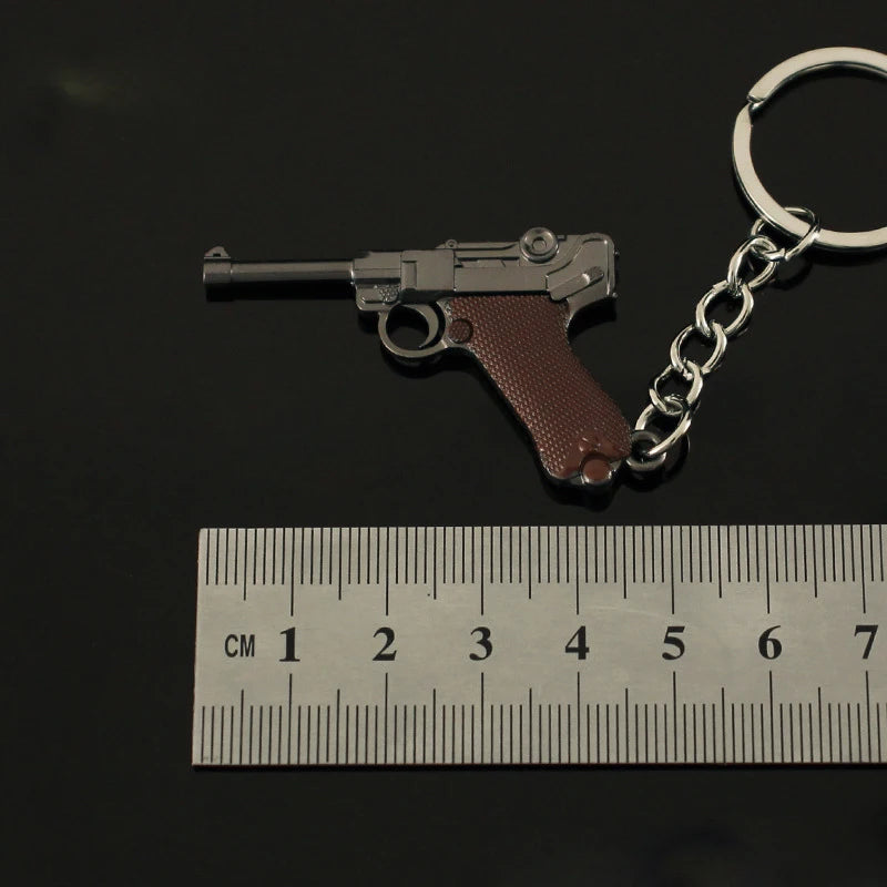 Command™ Ttig34 Gun Model Keychains
